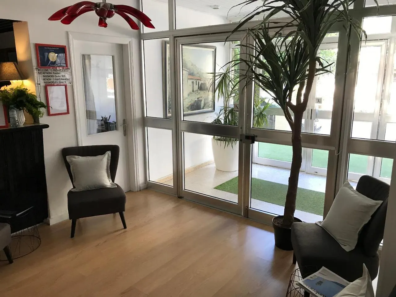 Pasithea Holiday Apartments 拉纳卡 塞浦路斯